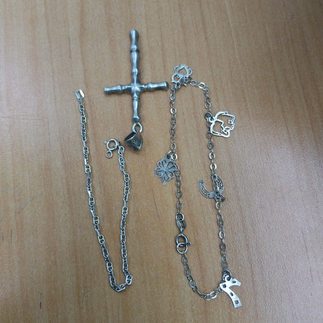 CRUZ, PULSERA PLATA 13.6 GRMS (SEMINUEVO)