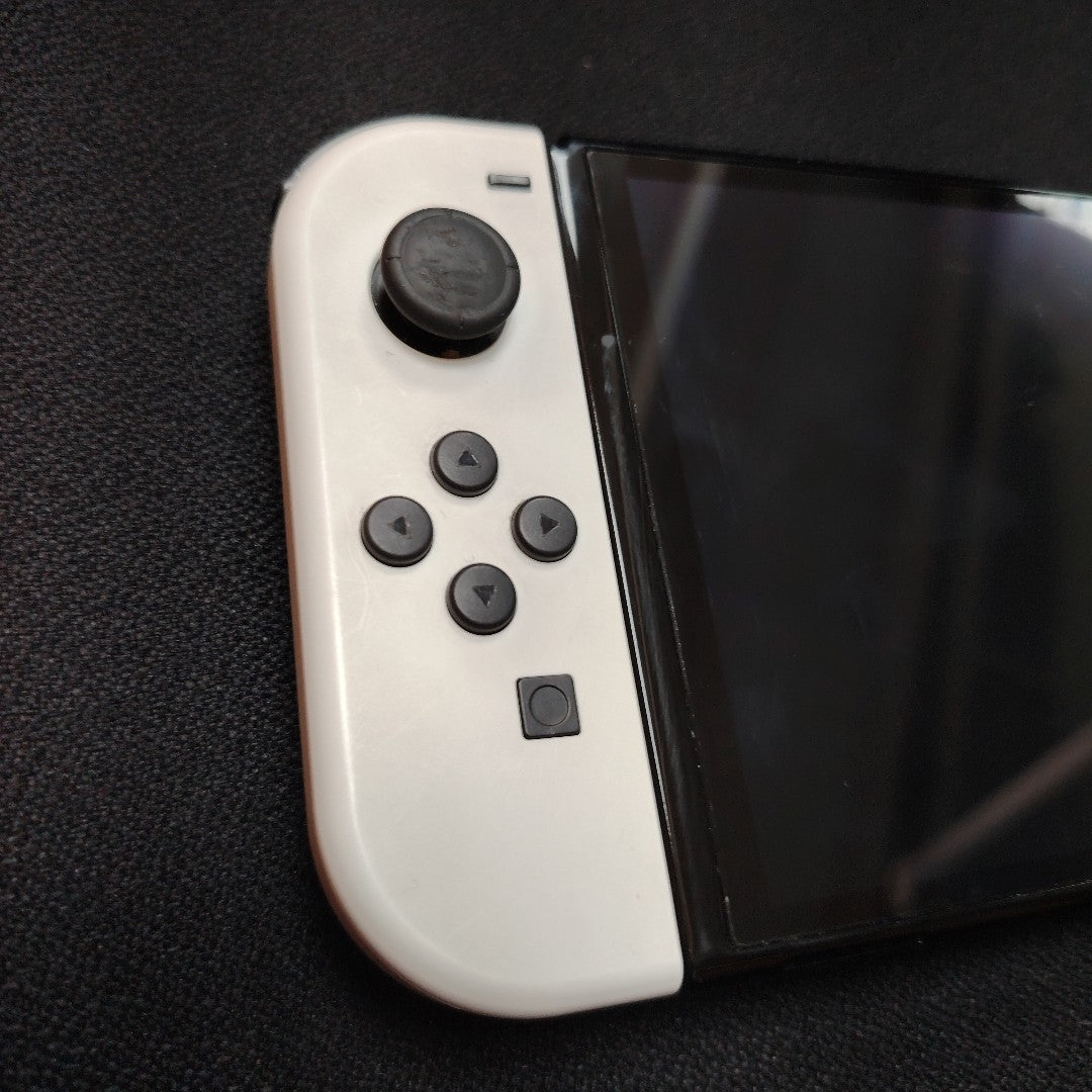 CONSOLA DE VIDEOJUEGO NINTENDO SWITCH OLED 64 GB (SEMINUEVO)