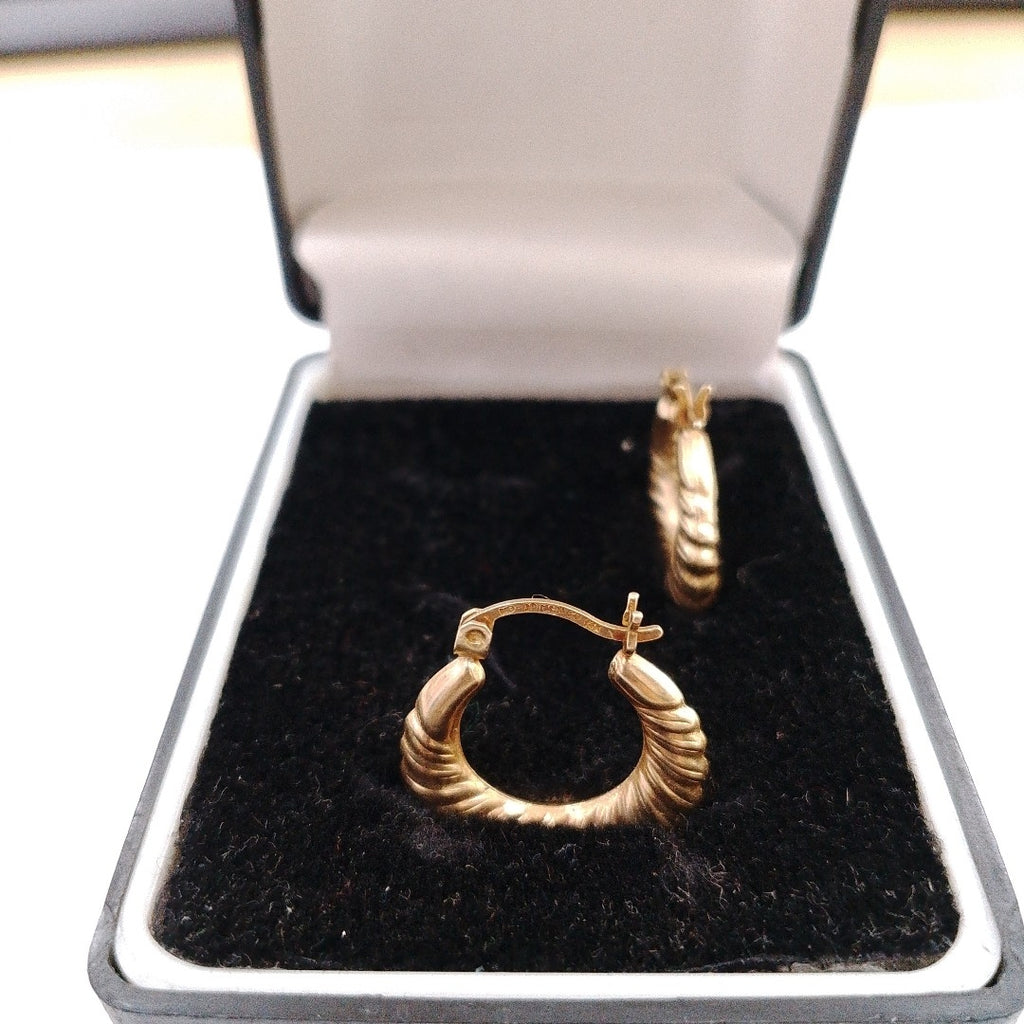 ARETES PAR ORO 14 K 2.4 GRMS (SEMINUEVO)