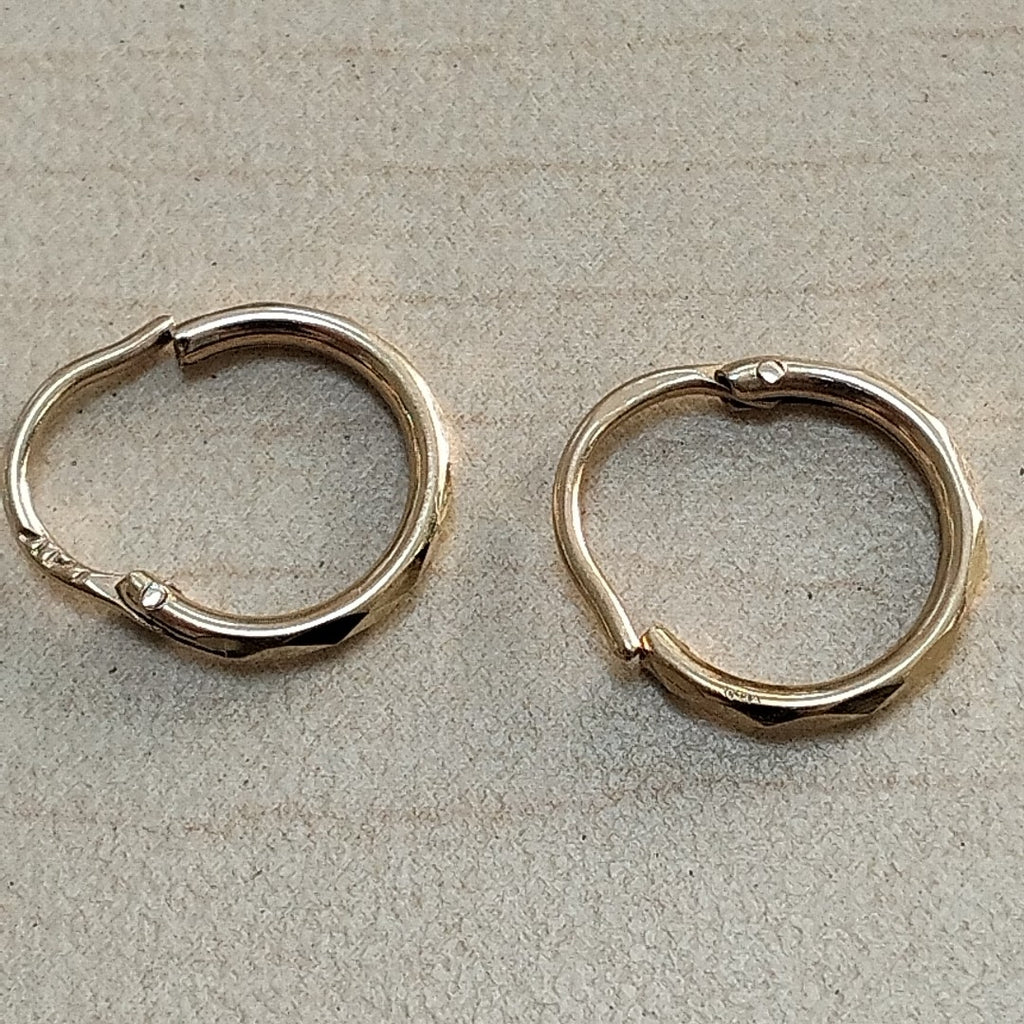 ARRACADAS PAR ORO 14 K 0.7 GRMS (SEMINUEVO)