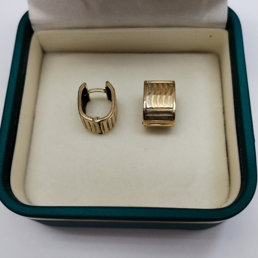 ARETES PAR ORO 10 K 3.3 GRMS (SEMINUEVO)