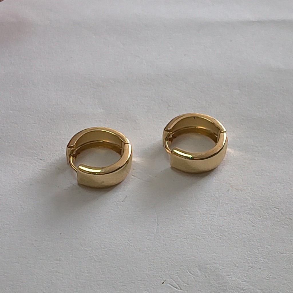 ARRACADAS PAR ORO 14 K 2 GRMS (SEMINUEVO)