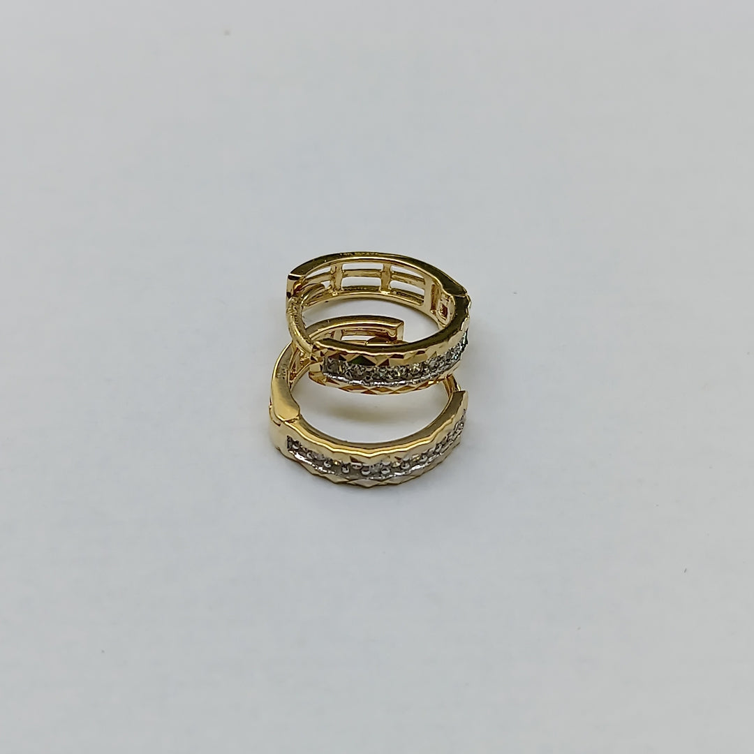 HUGGIES ORO 14K 1.5 (NUEVO)