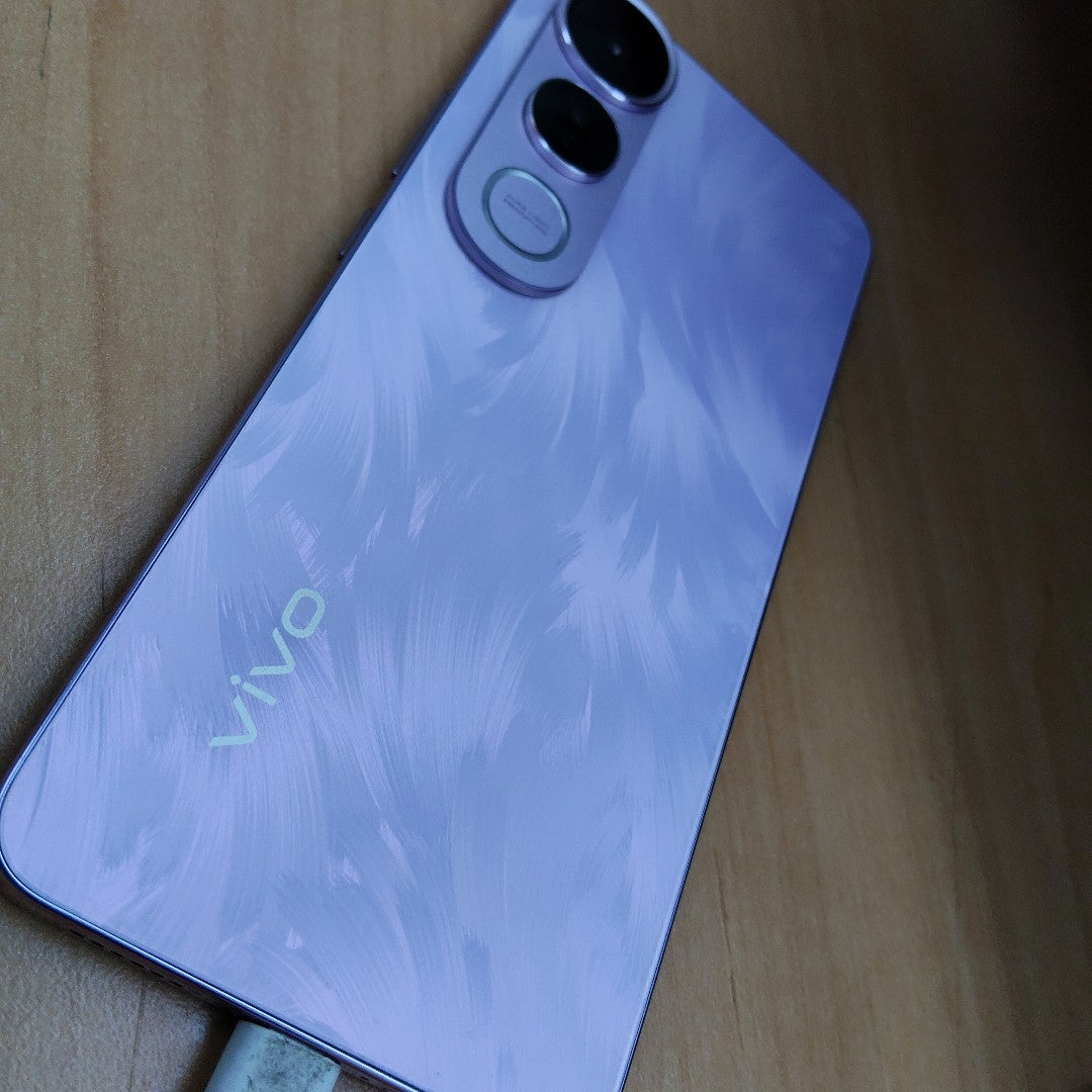 CELULAR VIVO V50 LITE V2441 (2025) 256 GB 8 GB RAM (SEMINUEVO)