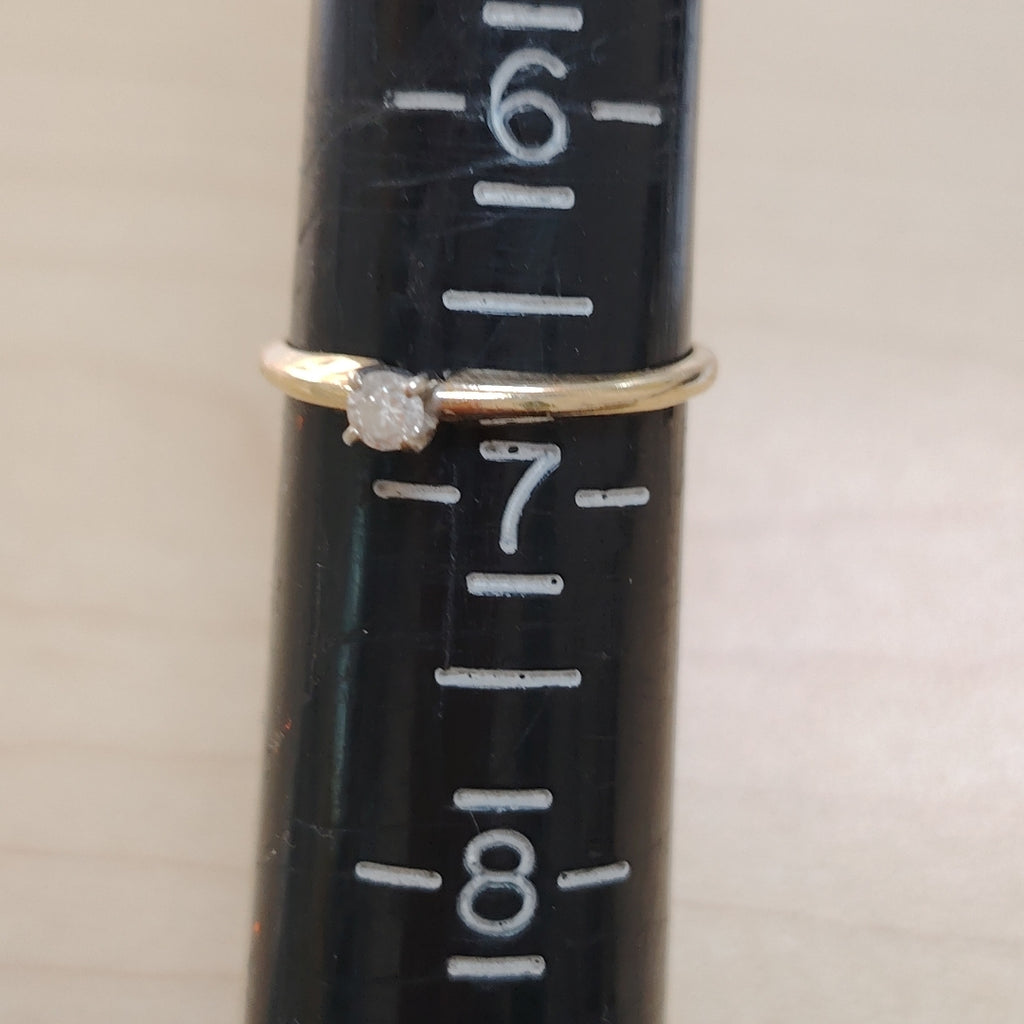 SOLITARIO ORO 14 K 1.4 GRMS (SEMINUEVO)