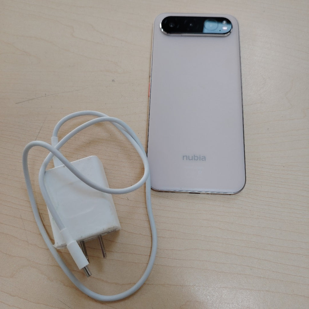 CELULAR NUBIA AIR Z2468N (2025) 256 GB 8 GB RAM (SEMINUEVO)