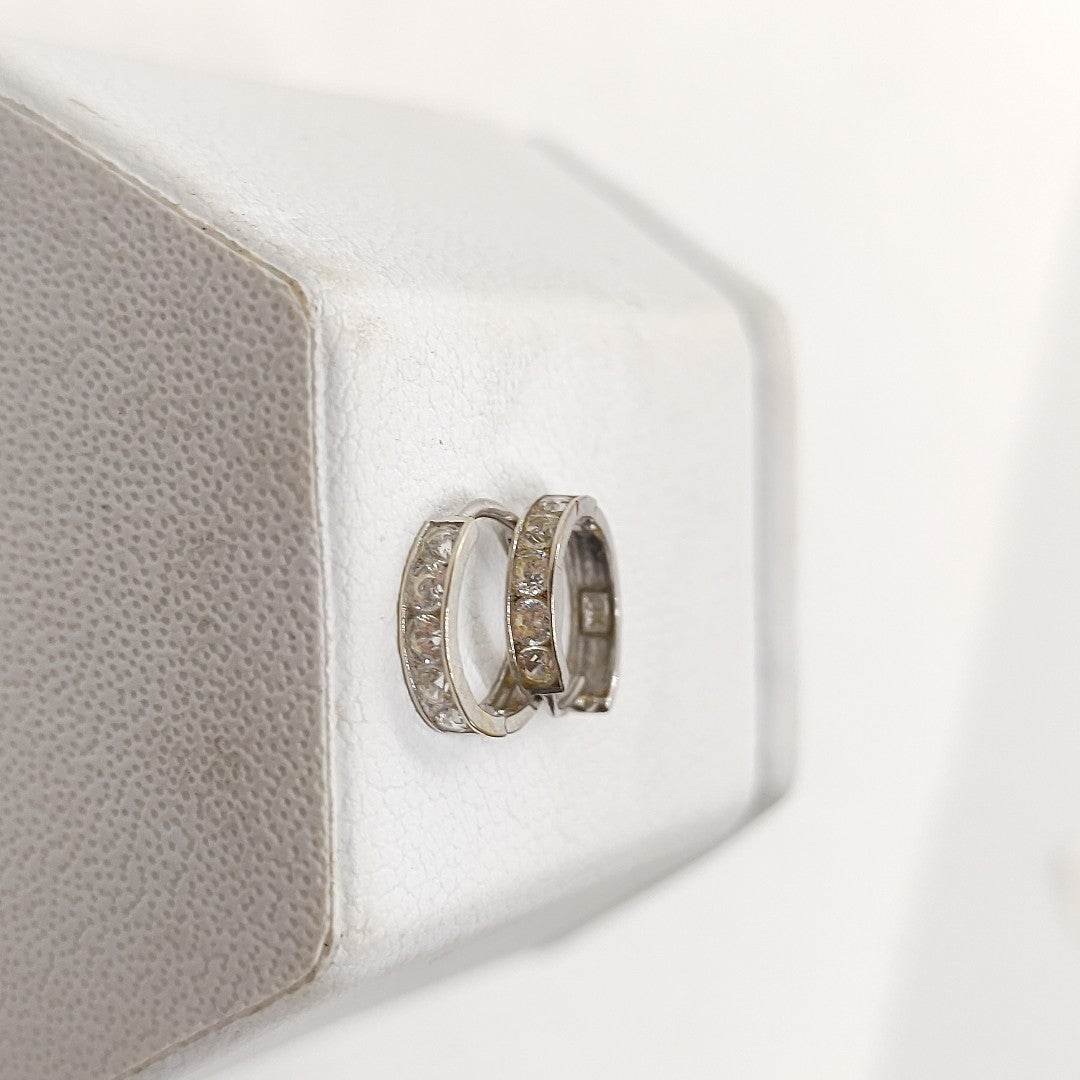 ARETES PAR ORO 14 K 0.5 GRMS (SEMINUEVO)