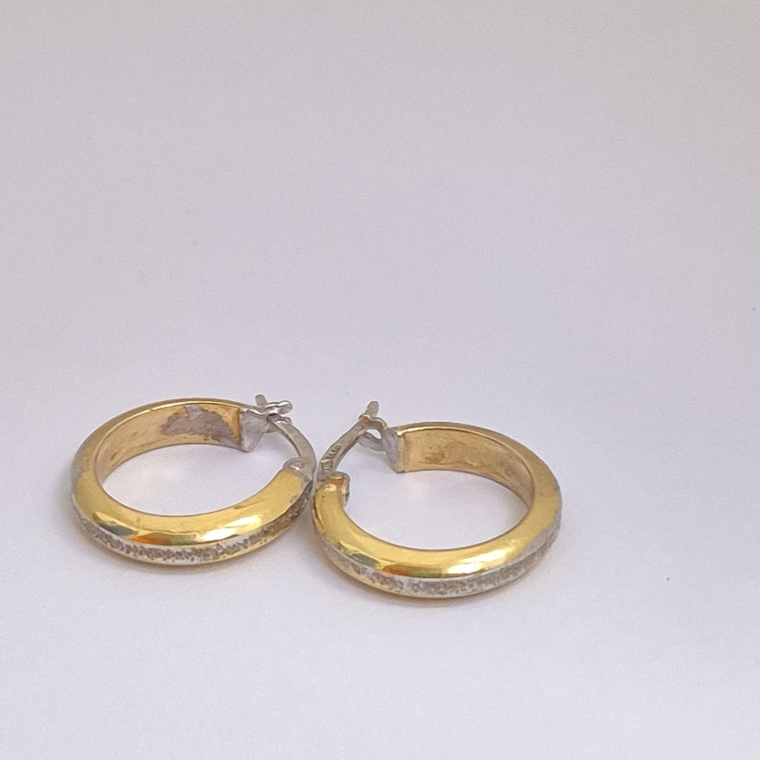 ARRACADAS PAR ORO, ORO COMBINADO 14 K 2.5 GRMS (SEMINUEVO)