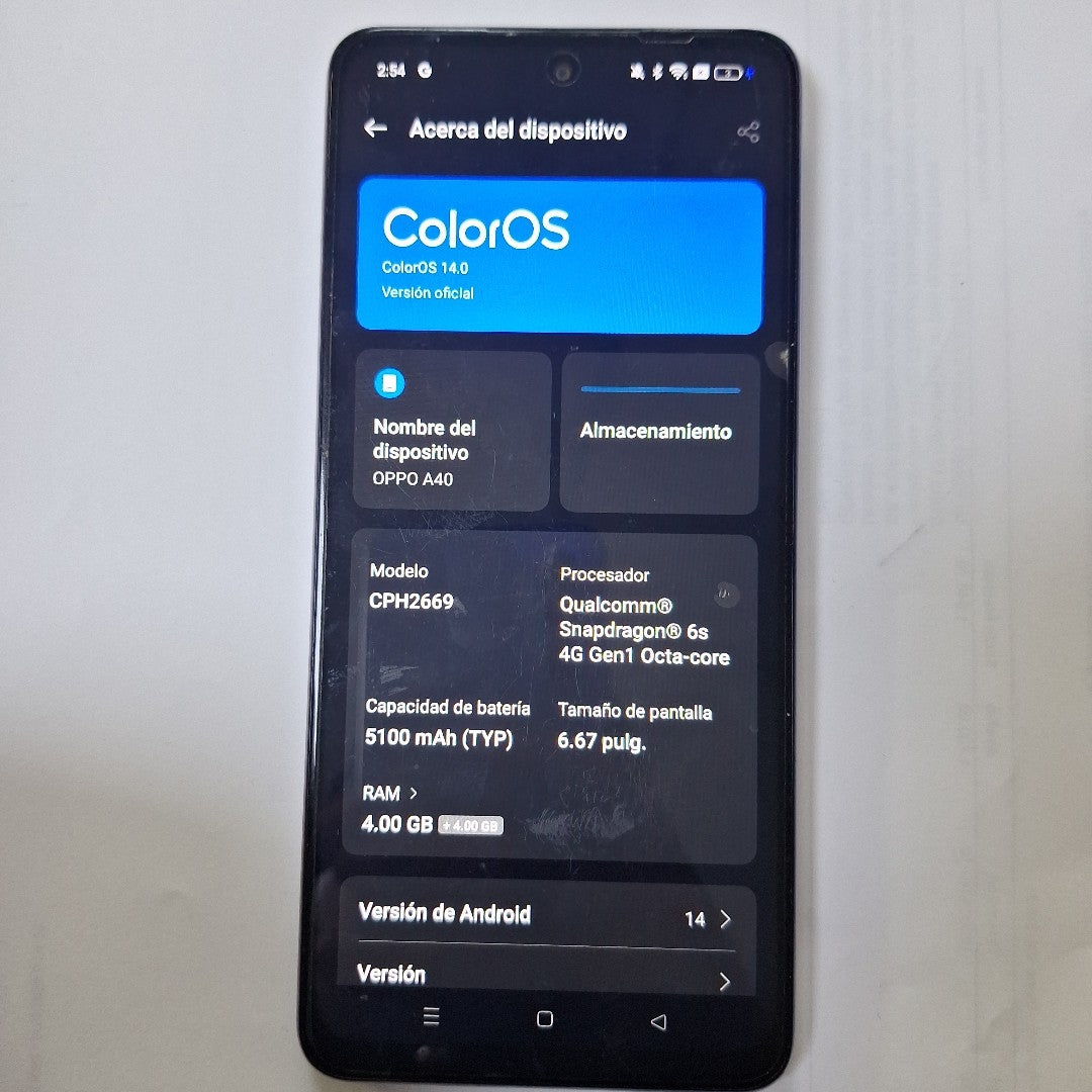 CELULAR OPPO A40 CPH2669 (2024) 256 GB 4 GB RAM (SEMINUEVO)