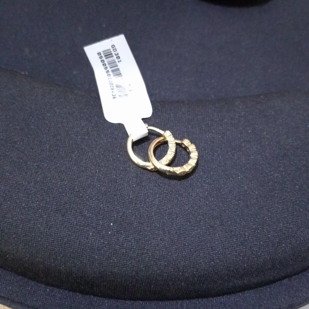 ARETES ARRACADA C CIRCONIAS 14K 2 GR (NUEVO)