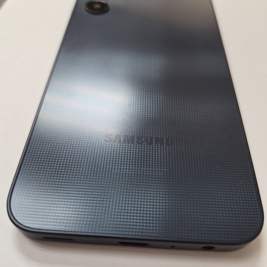 CELULAR SAMSUNG GALAXY A25 5G SM-A256E/N (2023) 128 GB 6 GB RAM (SEMINUEVO)