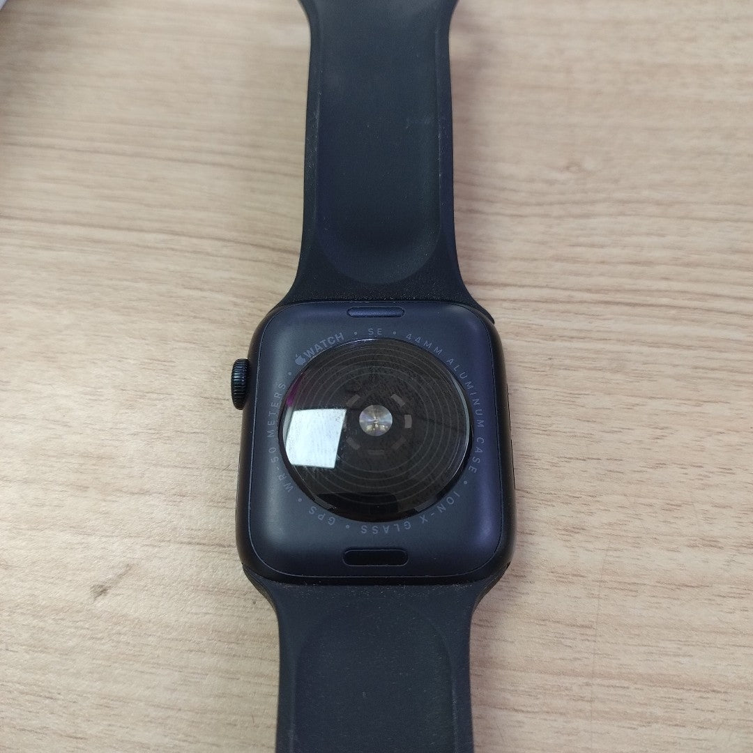 SMARTWATCH APPLE SE 2 ALUMINIO A2723 44 MM GPS (SEMINUEVO)