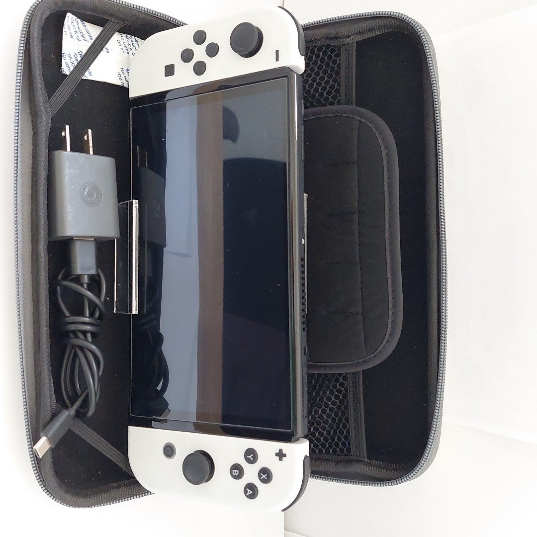 CONSOLA DE VIDEOJUEGO NINTENDO SWITCH OLED 64 GB (SEMINUEVO)