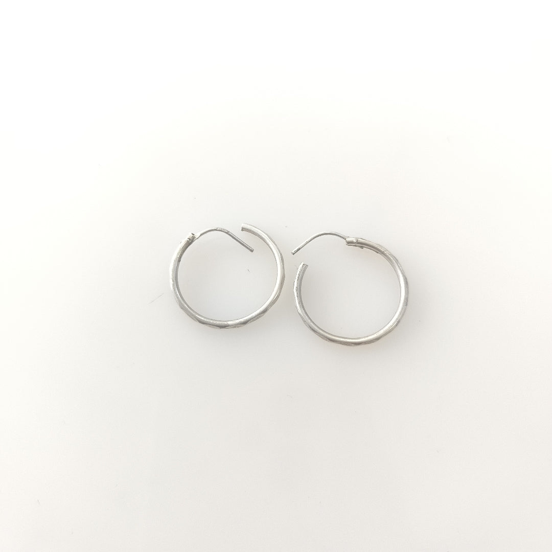 ARRACADAS PAR PLATA 1.6 GRMS (SEMINUEVO)