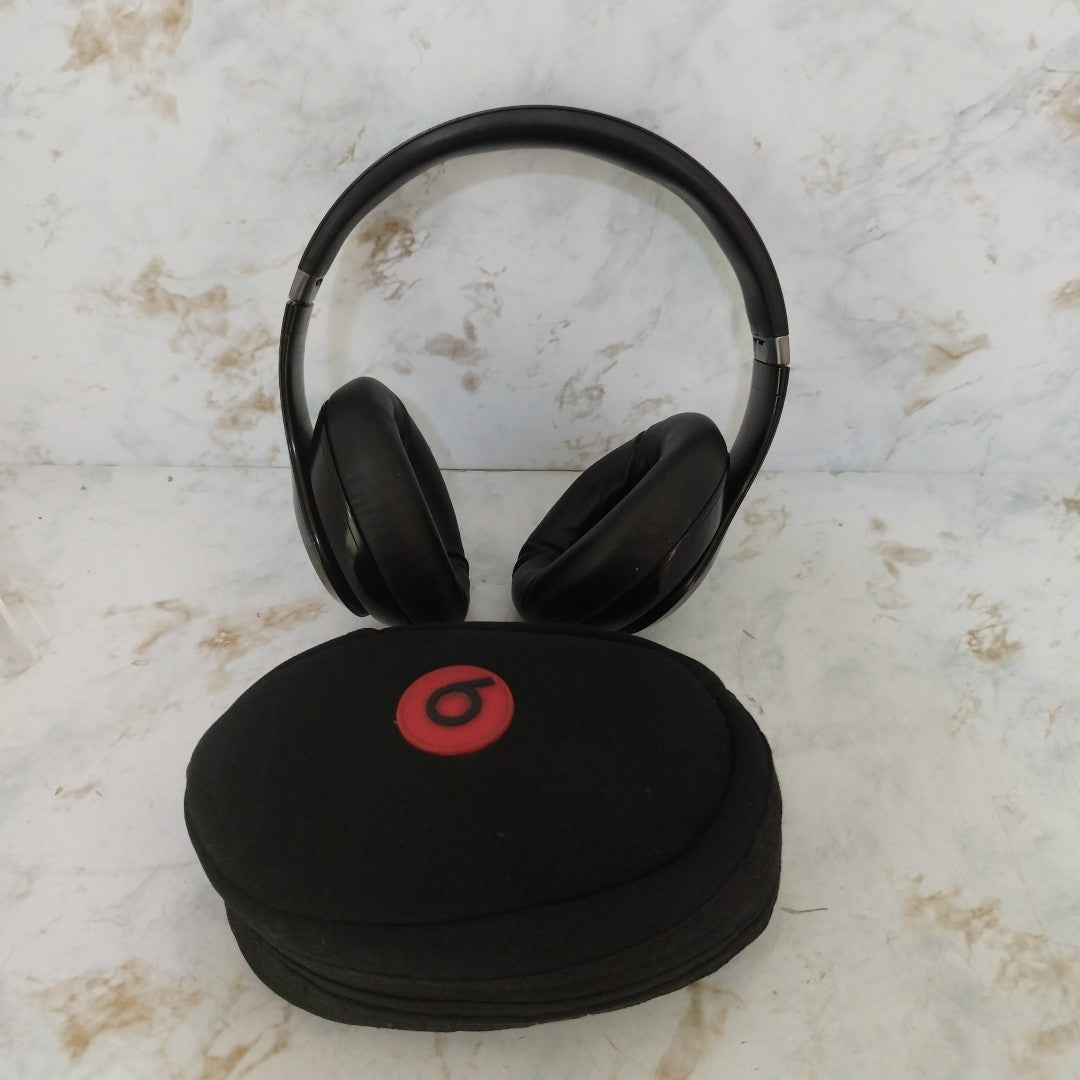 AUDIFONOS BEATS STUDIO PRO INALAMBRICO OVER EAR (SEMINUEVO)
