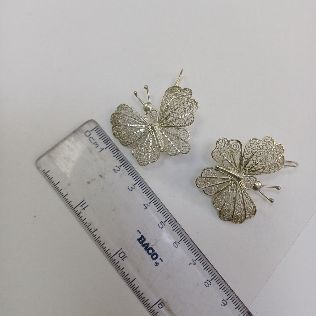 ARETES PAR PLATA 8,40 GRMS (SEMINUEVO)