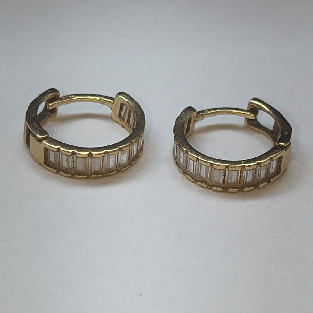 ARETES PAR ORO 10 K 1.8 GRMS (SEMINUEVO)