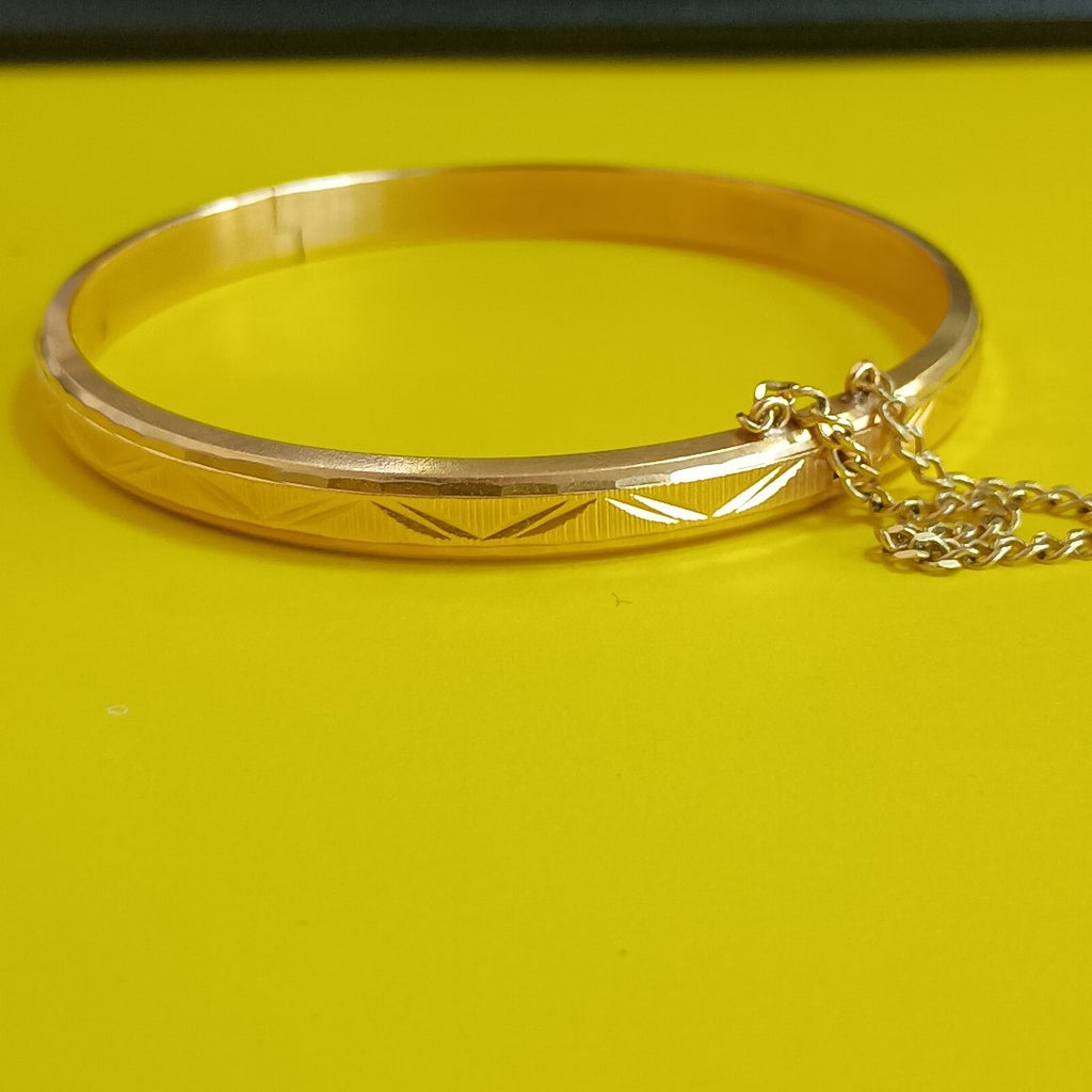 PULSERA RIGIDA ORO 18 K 15.1 GRMS (SEMINUEVO)