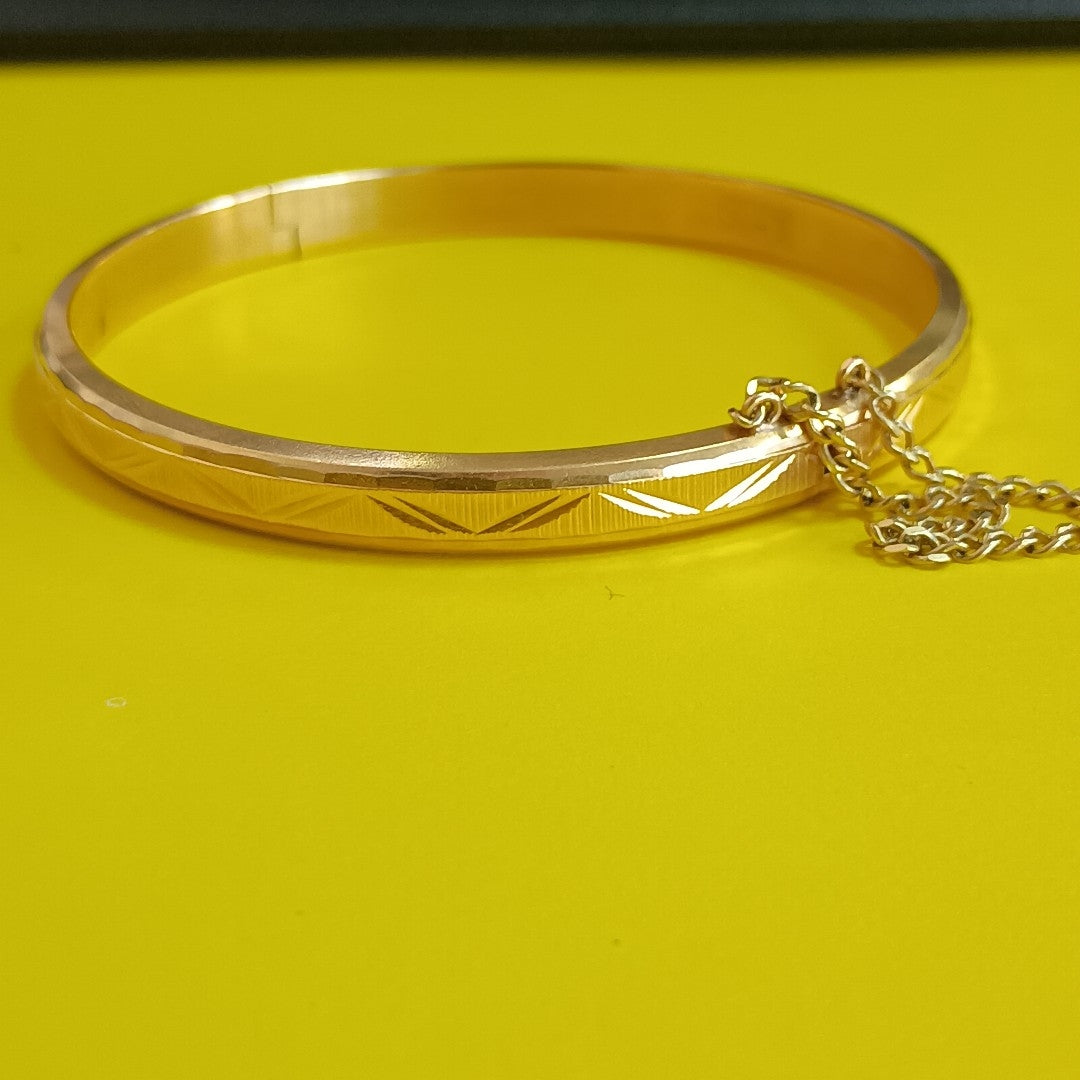PULSERA RIGIDA ORO 18 K 15.1 GRMS (SEMINUEVO)