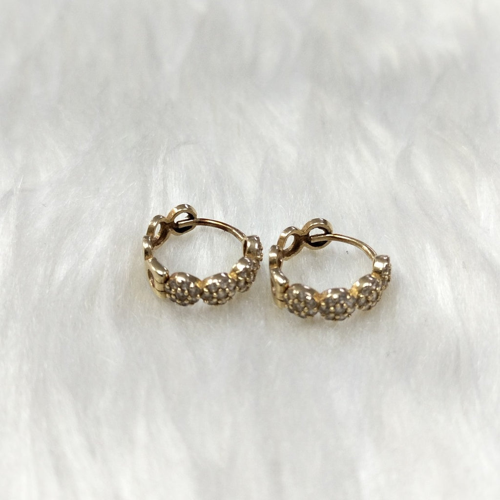 ARETES PAR ORO 14 K 1.8 GRMS (SEMINUEVO)