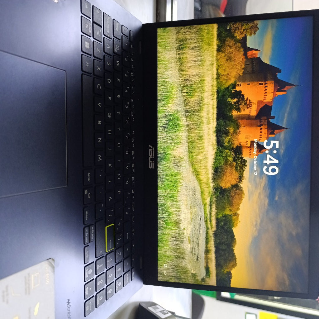 LAPTOP ASUS E510MA-BR1532W (2024) 128 GB SSD 4 GB RAM (SEMINUEVO)