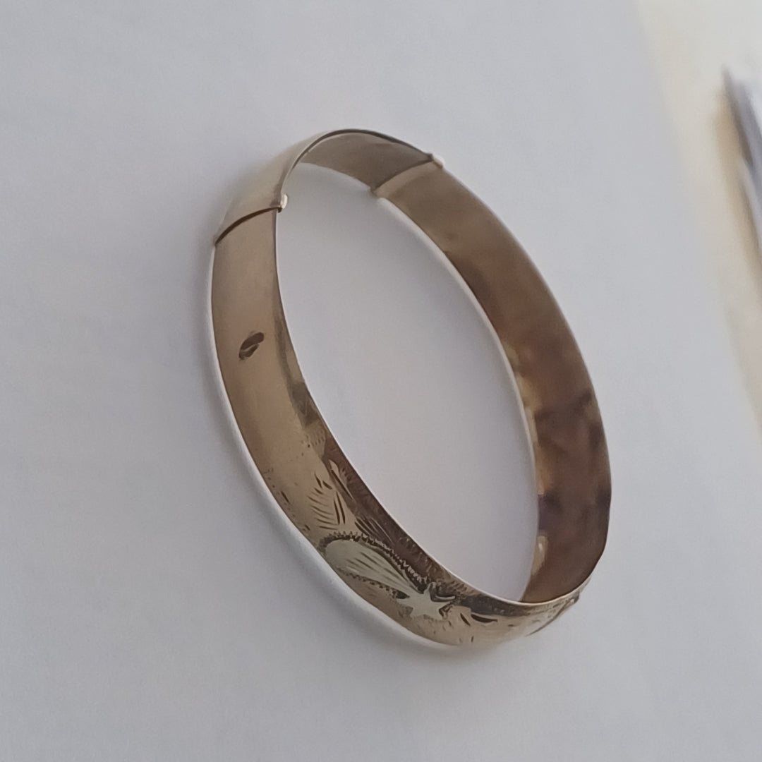 PULSERA RIGIDA ORO 10 K 8.6 GRMS (SEMINUEVO)