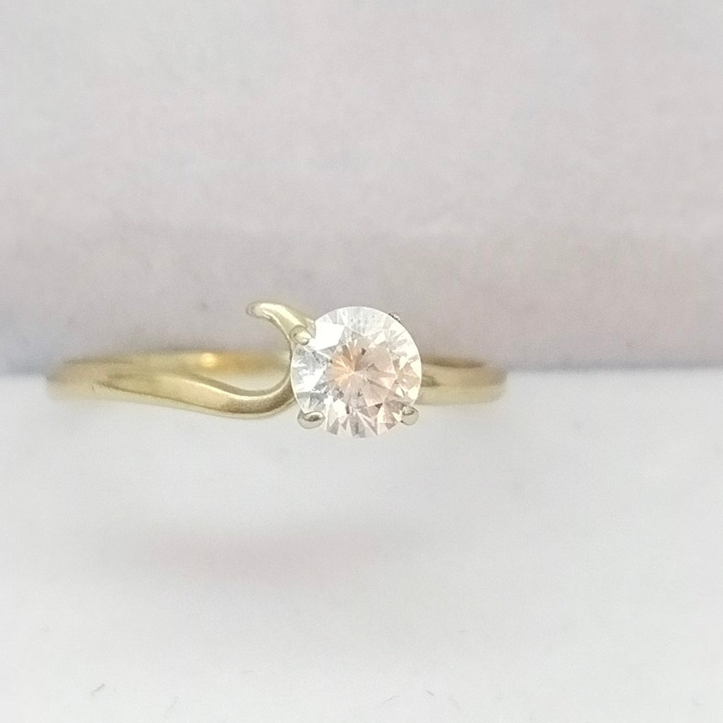 SOLITARIO ORO 14 K 1,60 GRMS (SEMINUEVO)