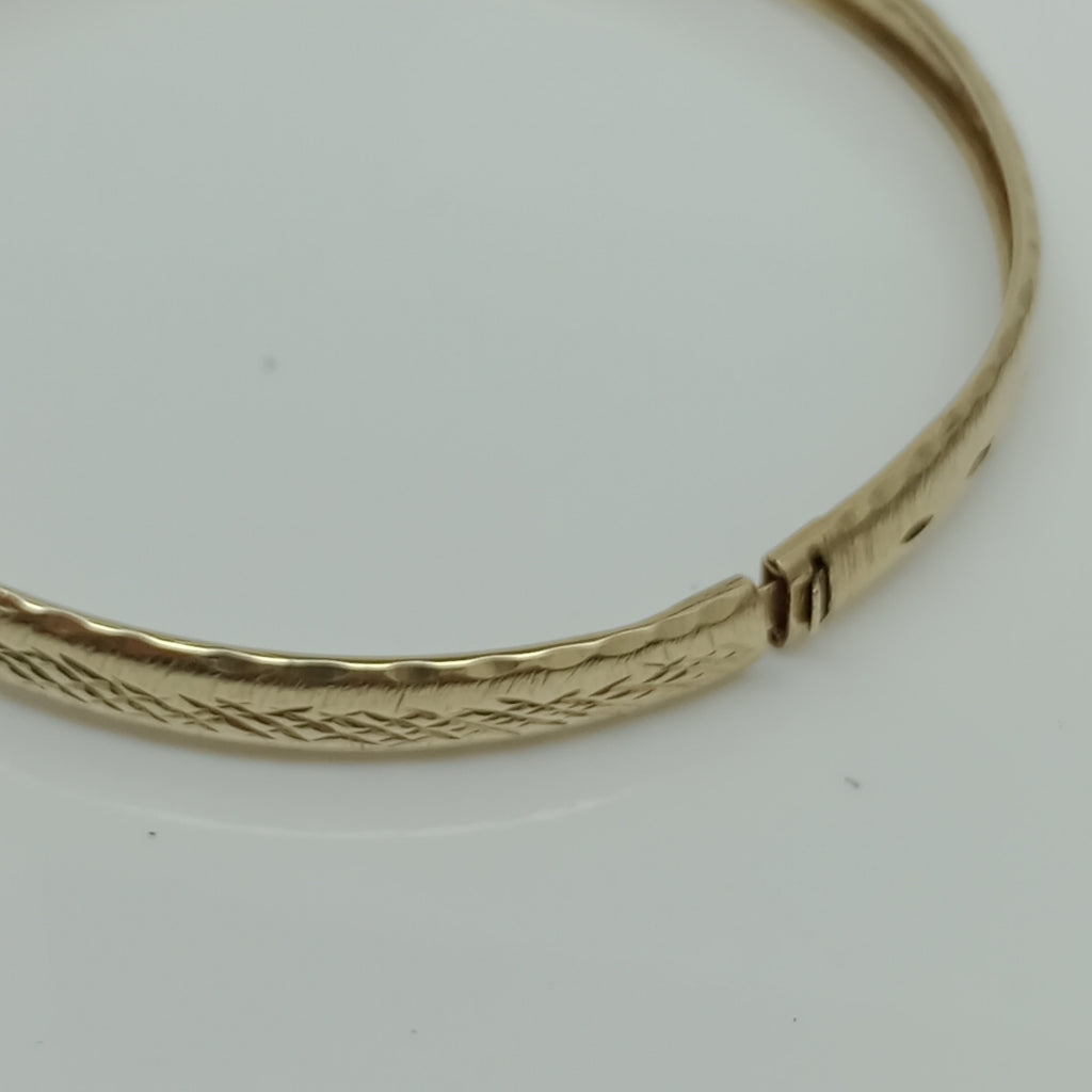 PULSERA RIGIDA ORO 10 K 6,00 GRMS (SEMINUEVO)