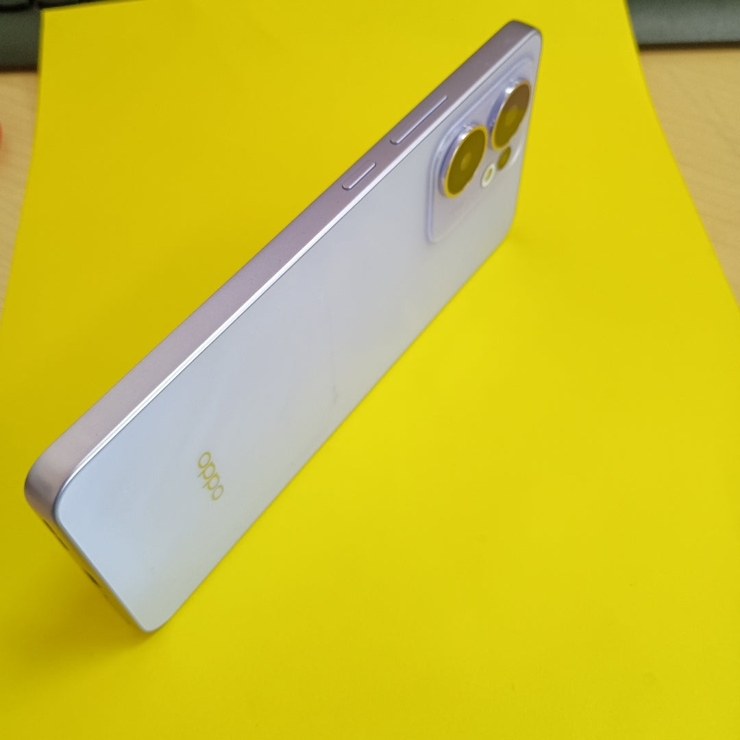 CELULAR OPPO RENO 13F 5G CPH2699 (2025) 256 GB 12 GB RAM (SEMINUEVO)