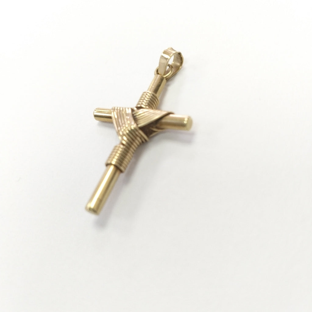 CRUZ ORO 14 K 2.6 GRMS (SEMINUEVO)