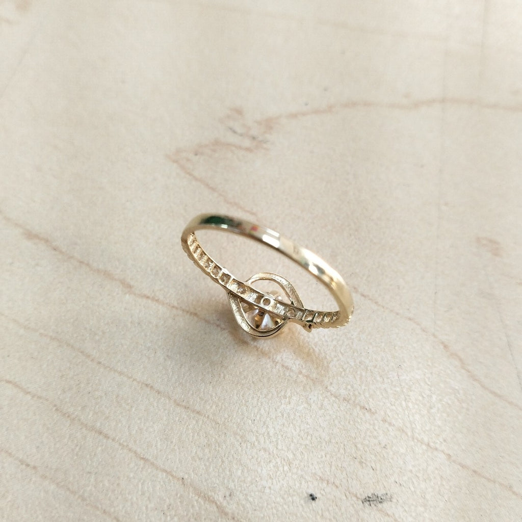 ANILLITO ORO 14 K 1.9 GRMS (SEMINUEVO)