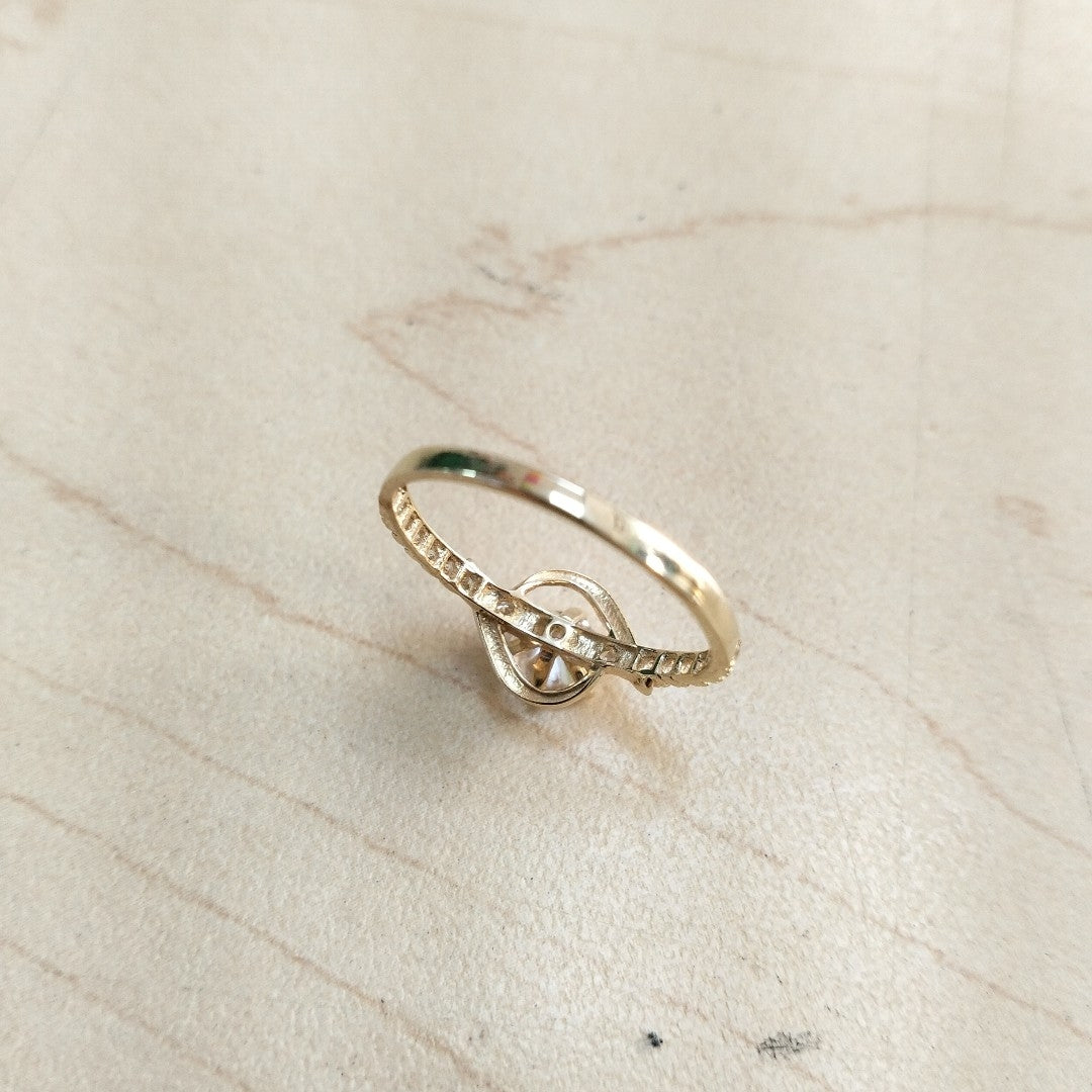 ANILLITO ORO 14 K 1.9 GRMS (SEMINUEVO)