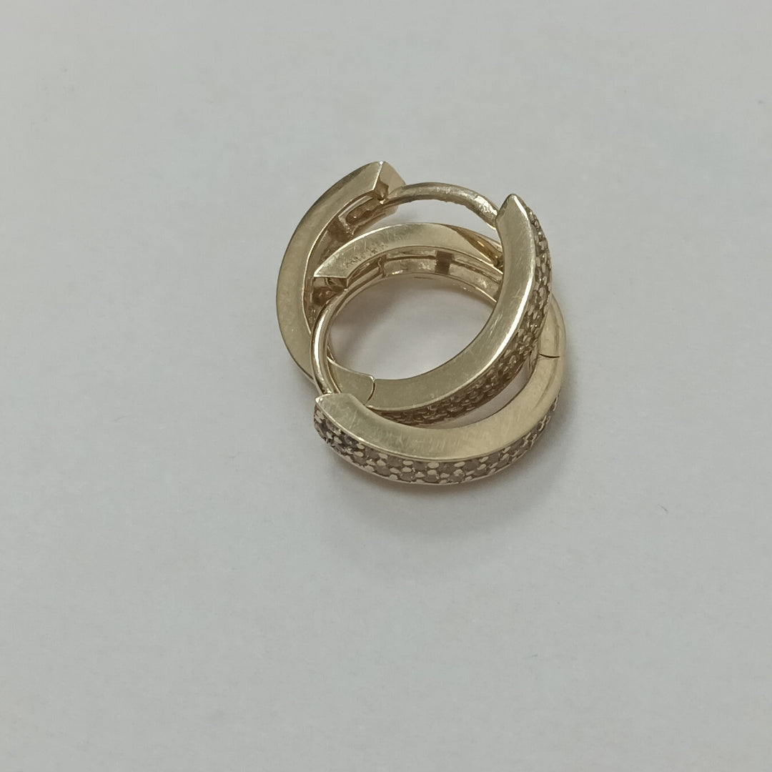 HUGGIES ORO 14K 1.8 (NUEVO)