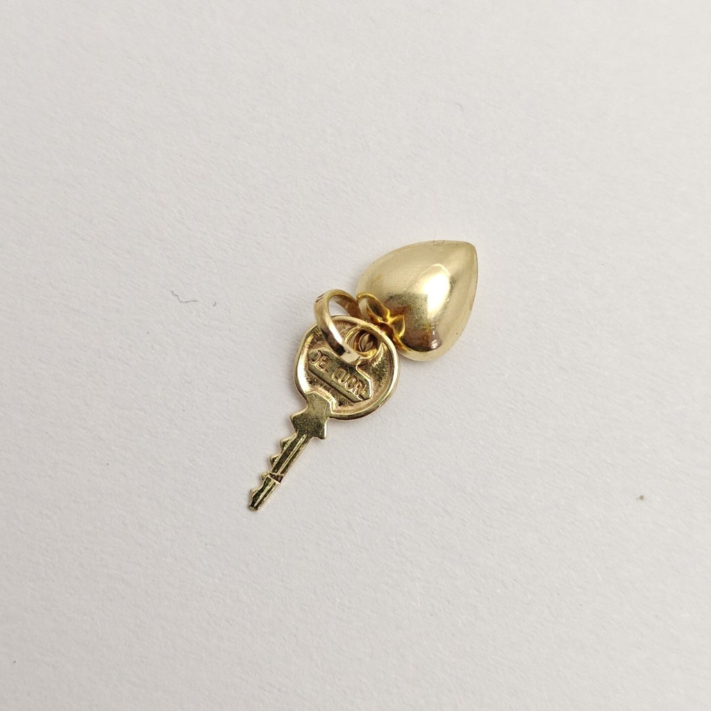 DIJE ORO 14 K 0.7 GRMS (SEMINUEVO)