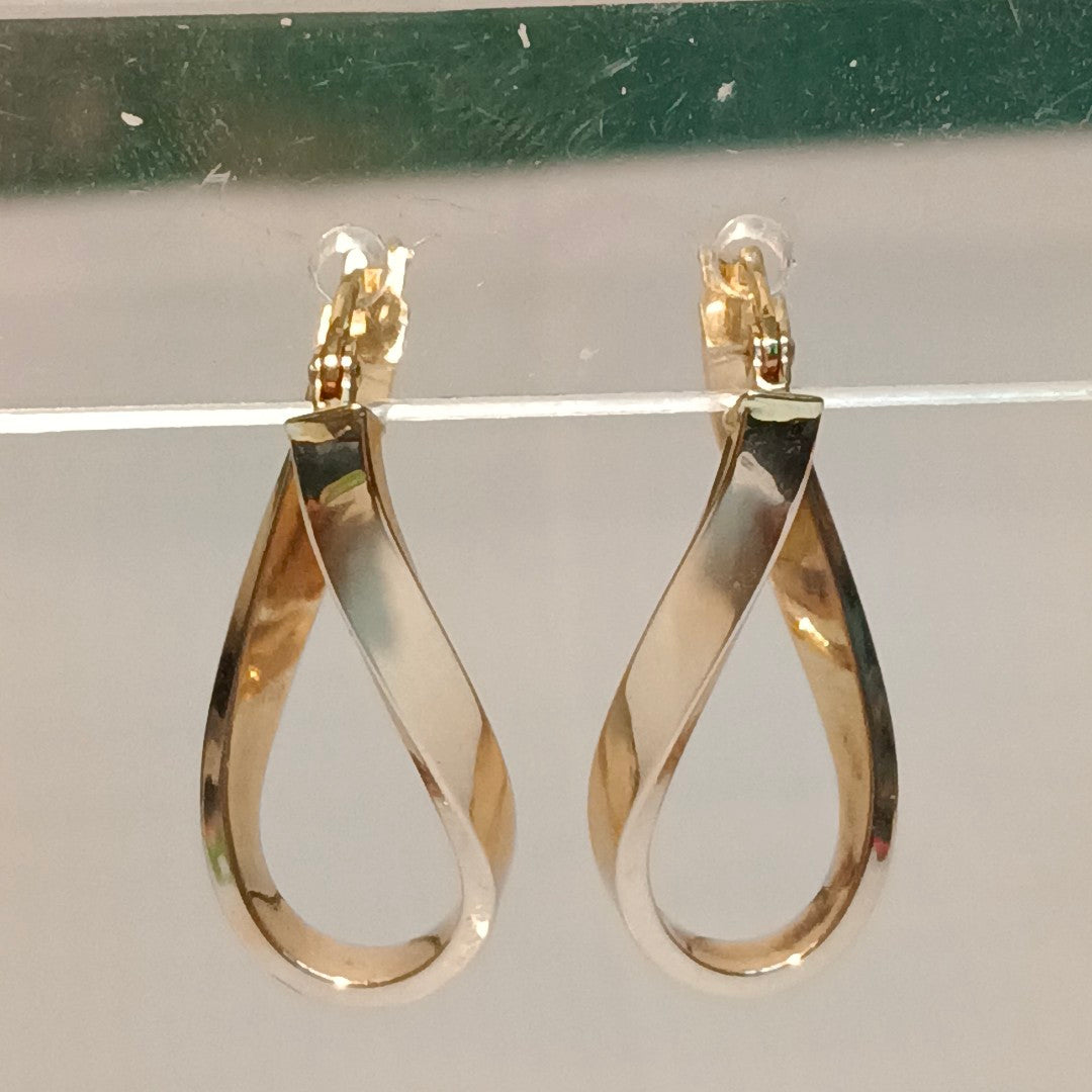 ARRACADAS PAR ORO 14 K 1.5 GRMS (SEMINUEVO)