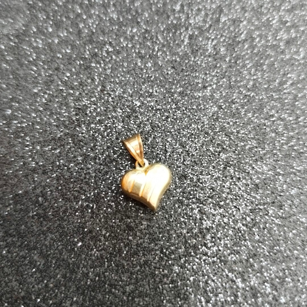 DIJE ORO 10 K 0.6 GRMS (SEMINUEVO)