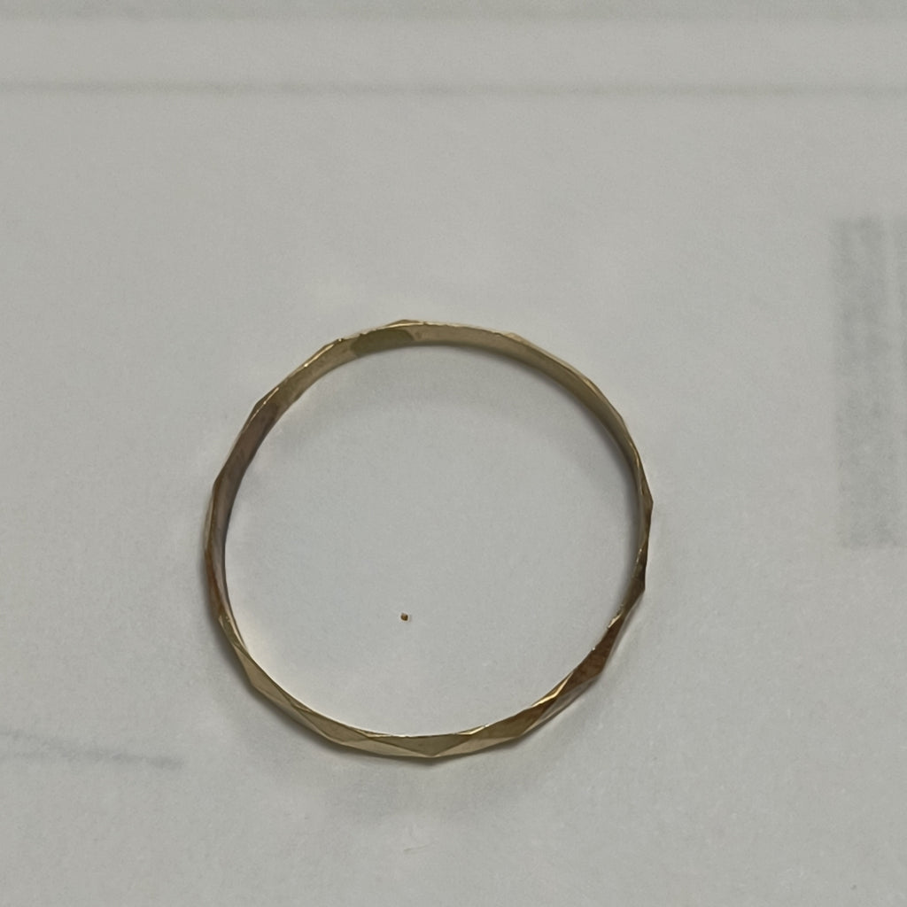 ANILLITO ORO 14 K 0.5 GRMS (SEMINUEVO)