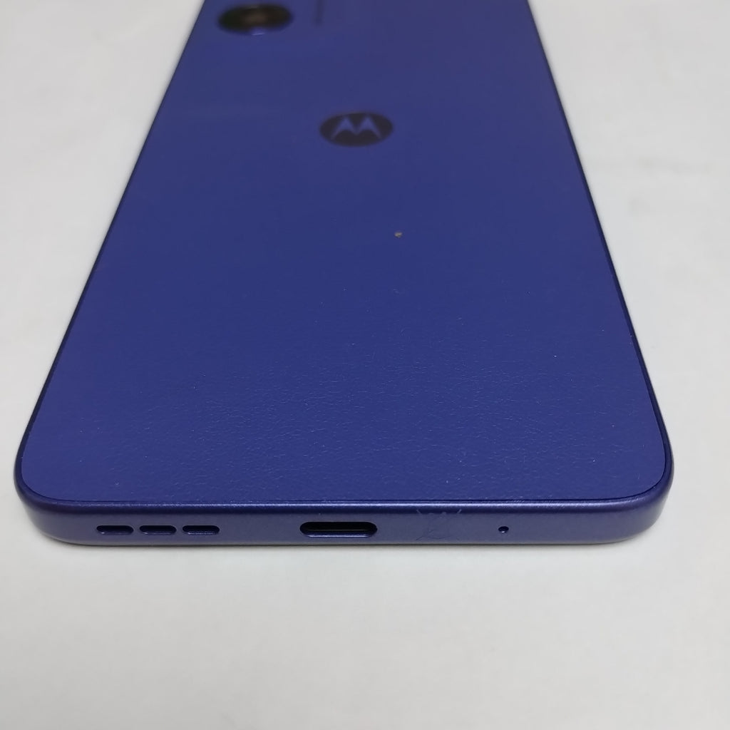 CELULAR MOTOROLA MOTO E15 XT2523-8 (2024) 64 GB 2 GB RAM (SEMINUEVO)