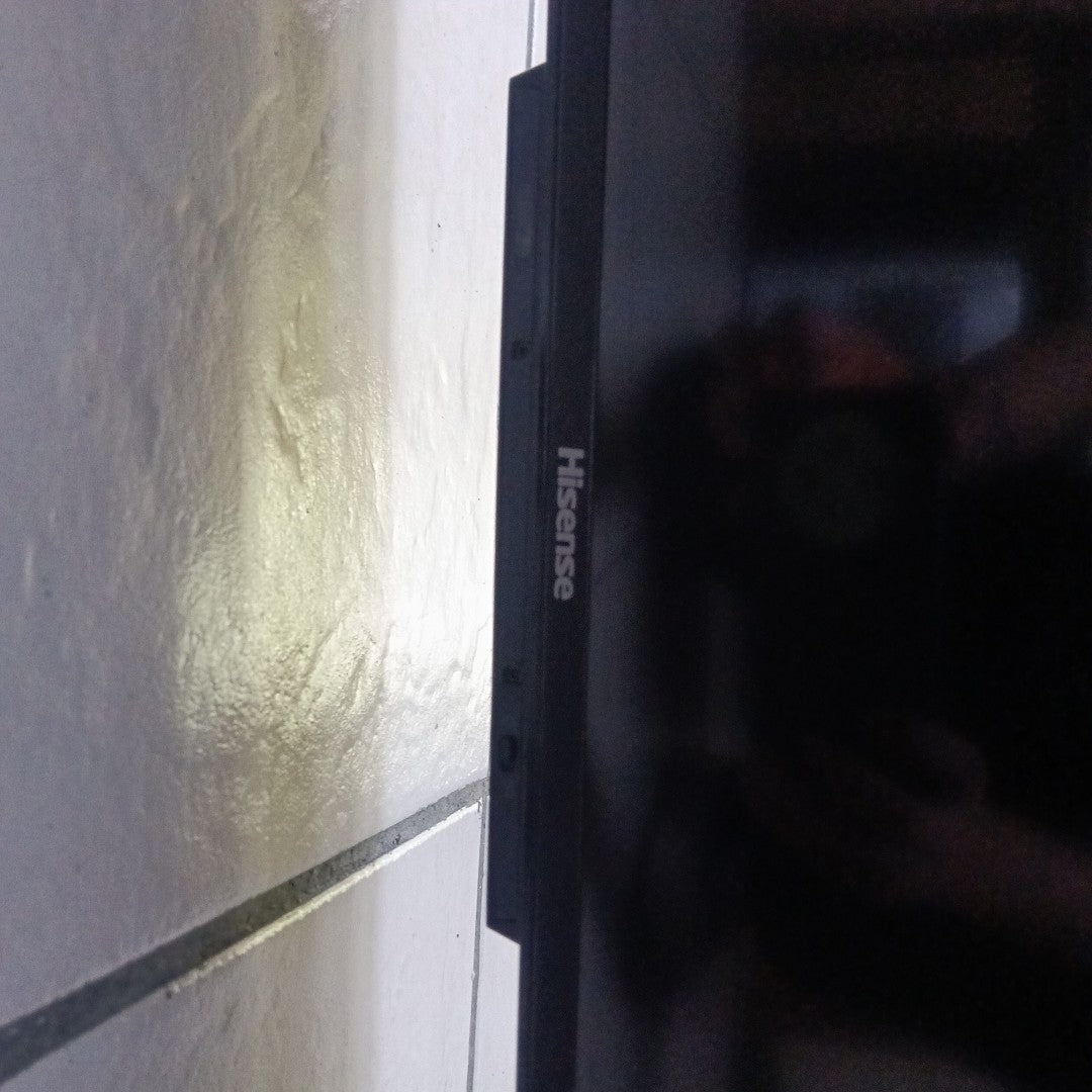 PANTALLA HISENSE 55U6H (2022) 55" LED 4K (SEMINUEVO)