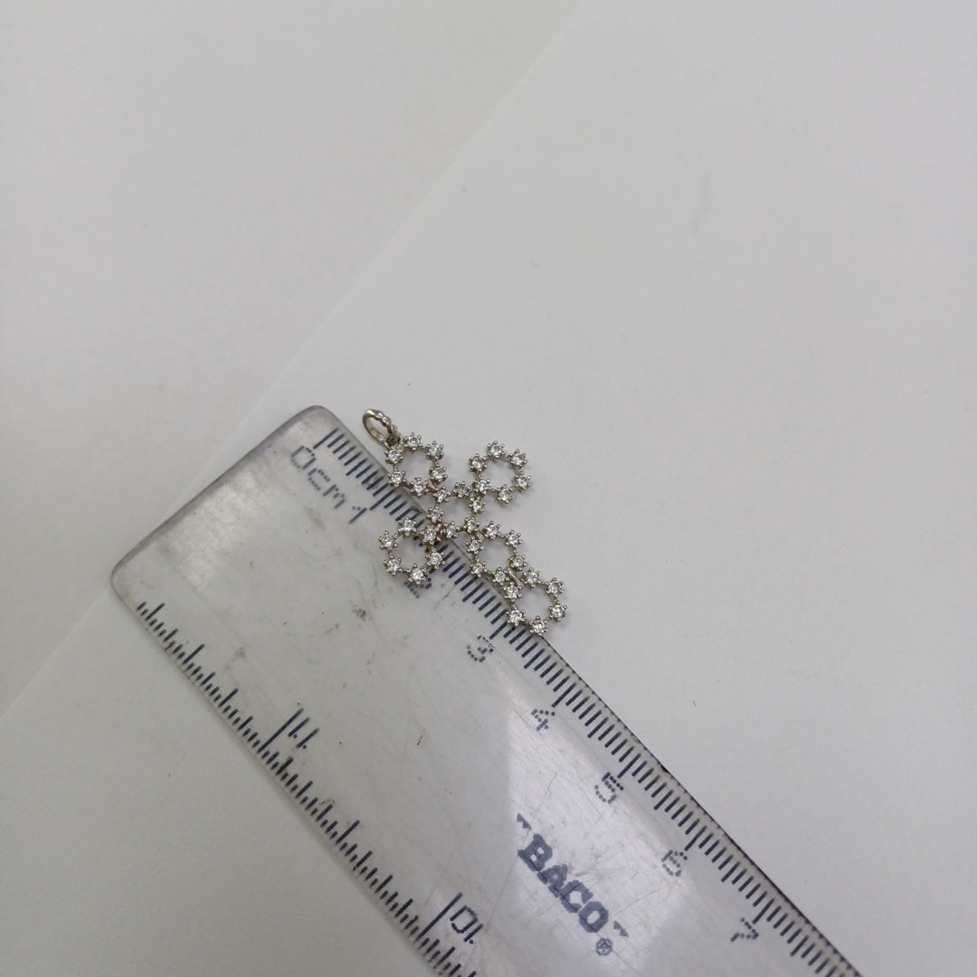 DIJE ORO BLANCO 14 K 1.6 GRMS (SEMINUEVO)