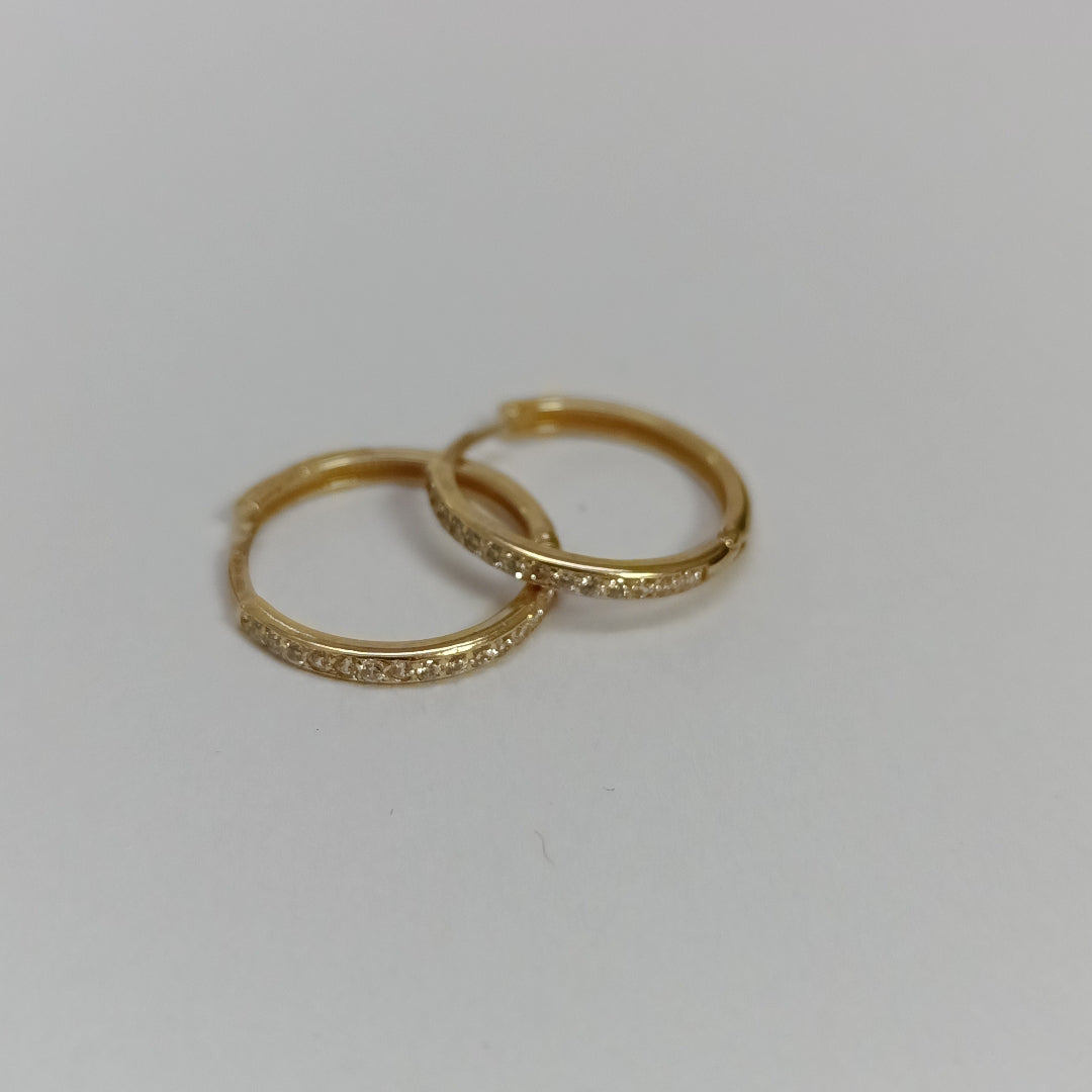ARETES ARRACADAS C CIRCONIAS 14K 2.1 GR (NUEVO)