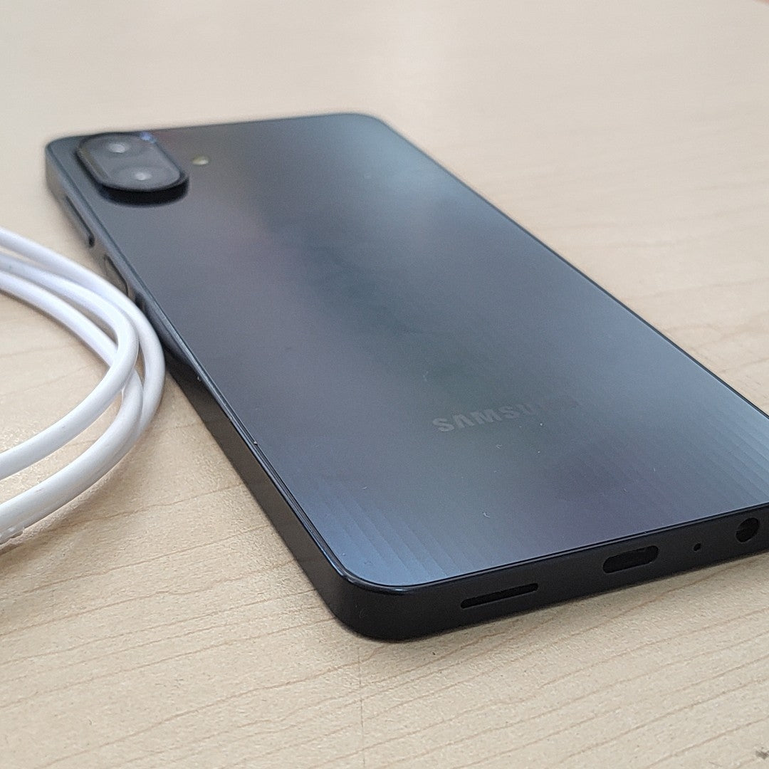 CELULAR SAMSUNG GALAXY A07 SM-A075M (2025) 64 GB 4 GB RAM (SEMINUEVO)