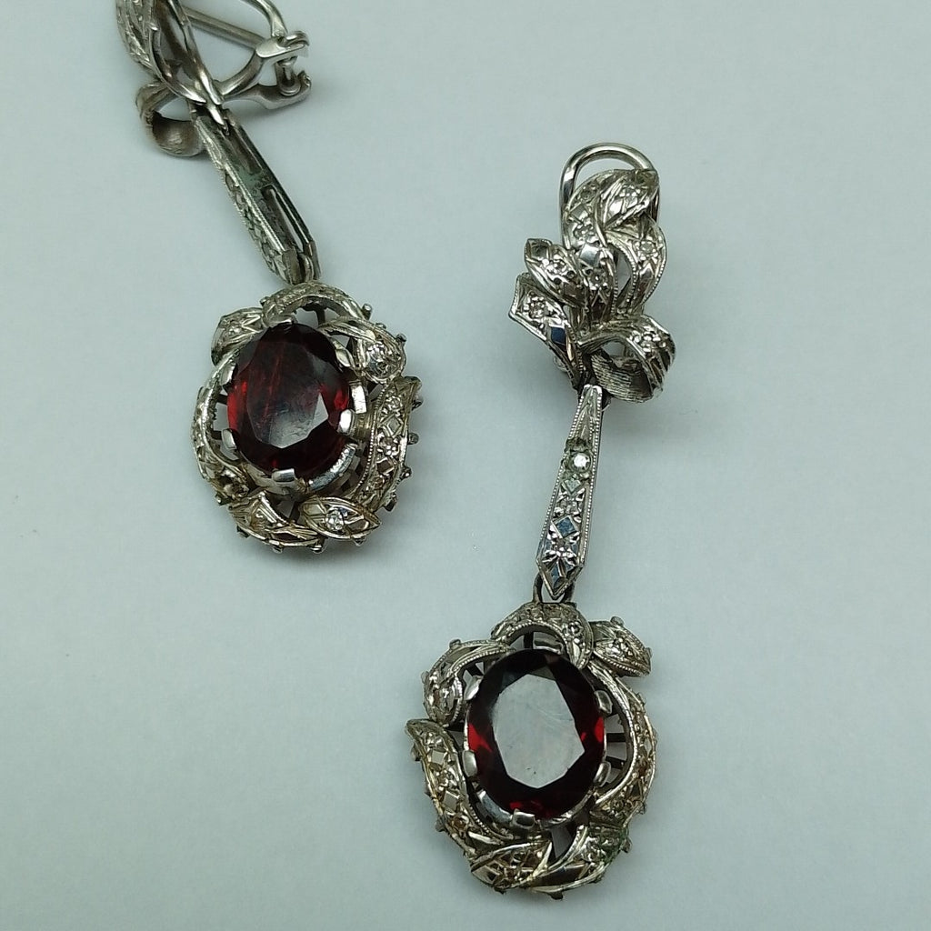 ARETES PAR ORO, ORO BLANCO 10 K 10.1 GRMS (SEMINUEVO)