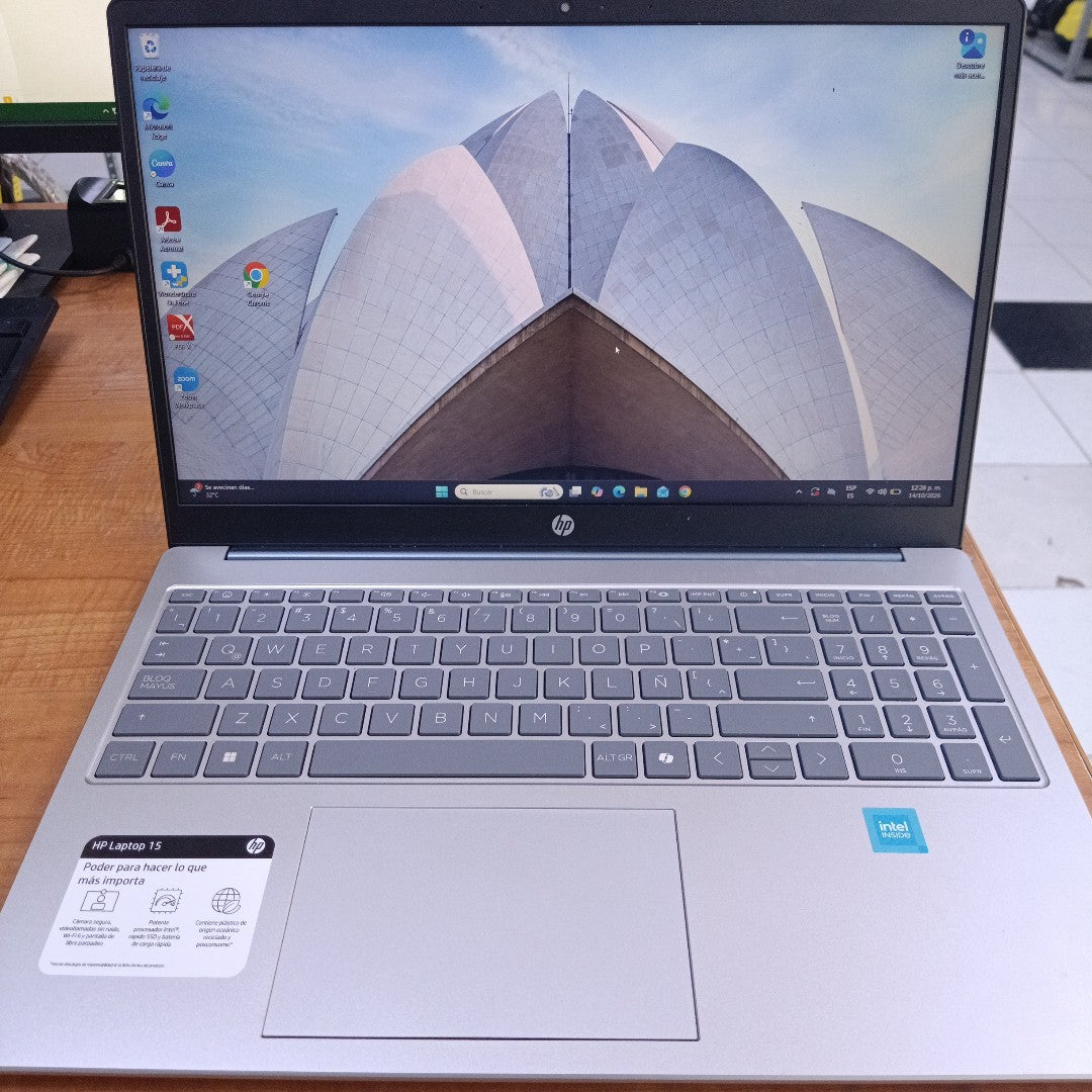 LAPTOP HP 15-FD0211LA (2025) 512 GB SSD 8 GB RAM (SEMINUEVO)
