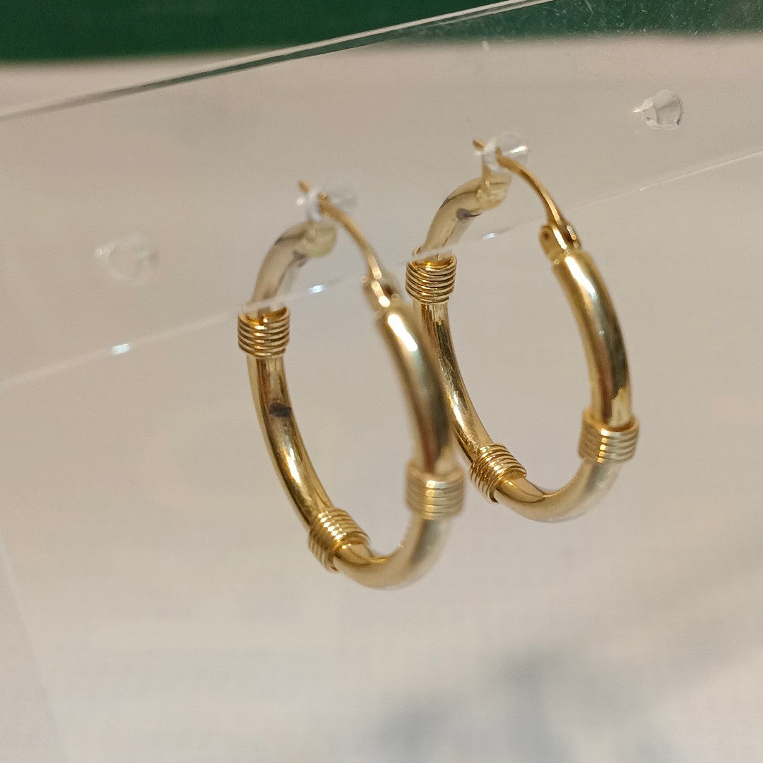 ARRACADAS PAR ORO 14 K 4.6 GRMS (SEMINUEVO)