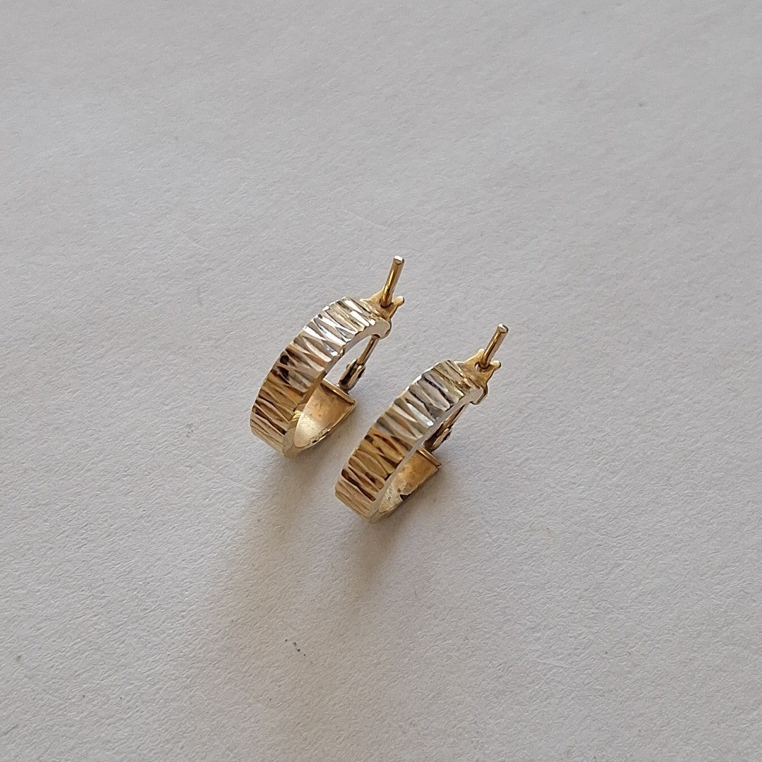 ARRACADAS PAR ORO, ORO COMBINADO 10 K 1.3 GRMS (SEMINUEVO)
