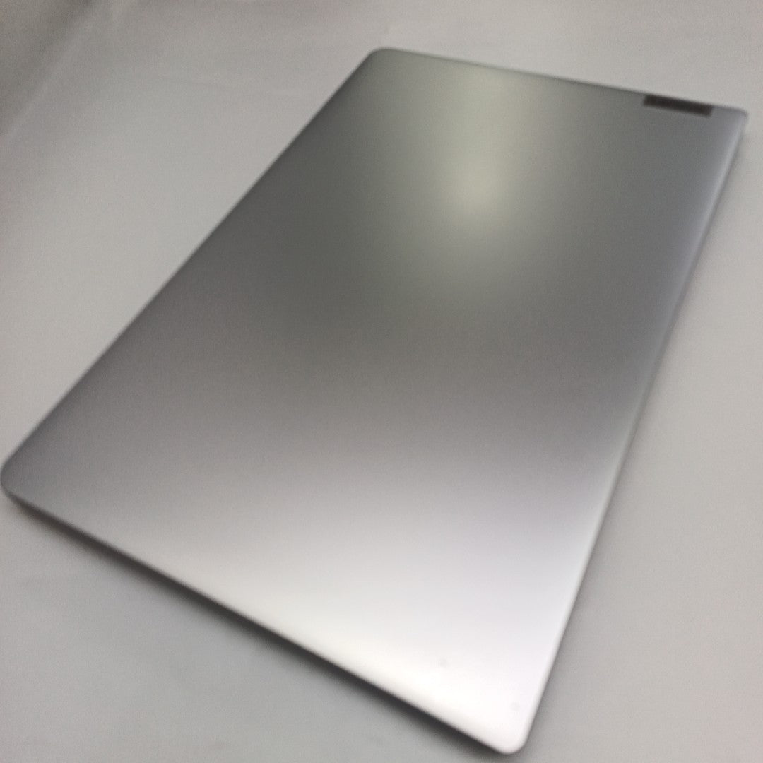 LAPTOP LENOVO IDEAPAD 1 15IGL7 (2024) 256 GB SSD 8 GB RAM (SEMINUEVO)