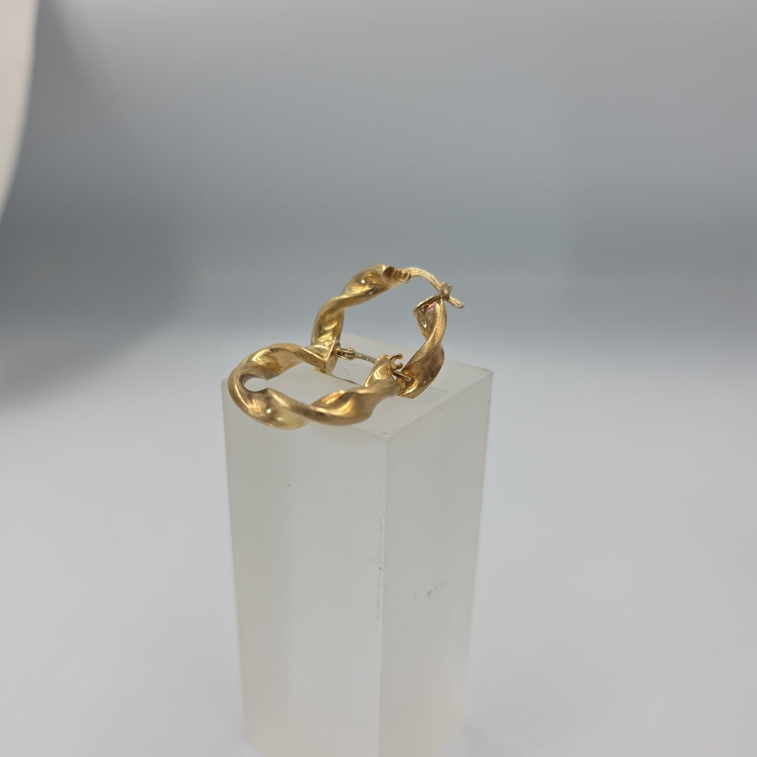 ARRACADAS PAR ORO 14 K 2.9 GRMS (SEMINUEVO)