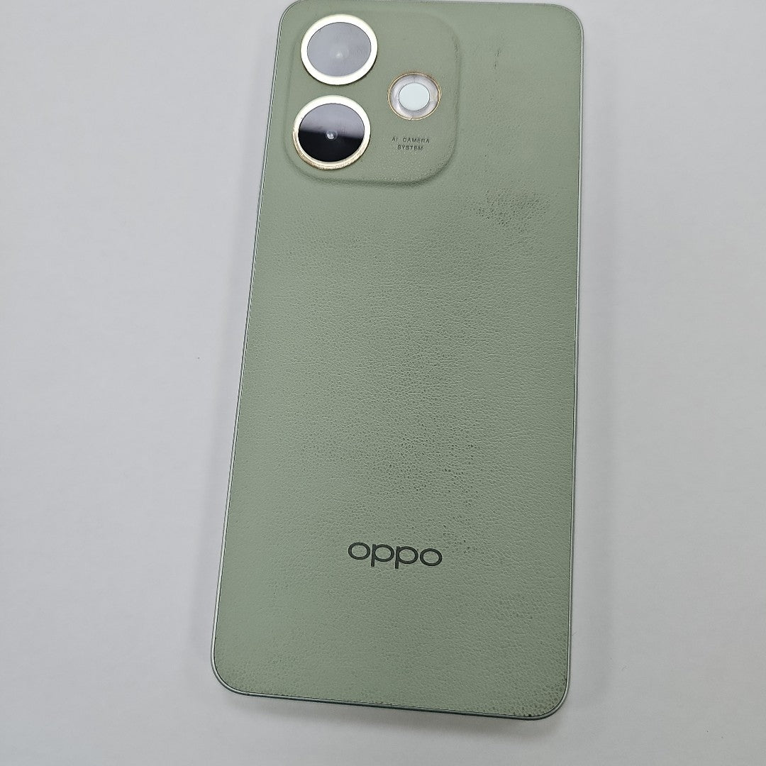 CELULAR OPPO A5 PRO CPH2711 (2025) 256 GB 8 GB RAM (SEMINUEVO)