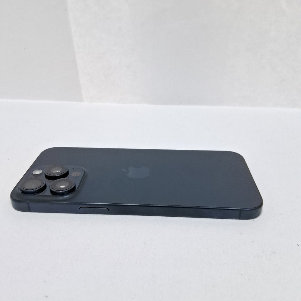 CELULAR APPLE IPHONE 15 PRO MAX A3105 (2023) 256 GB 8 GB RAM (SEMINUEVO)
